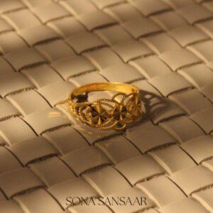 22k Gold Ladies Fancy Hearts Ring with Triple Starburst Rope Motifs