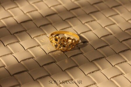 22k Gold Ladies Fancy Hearts Ring with Ornate Geometric Motifs