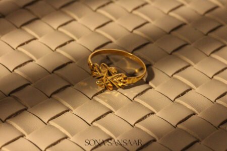 22k Gold Ladies Fancy Hearts Ring with Floral Motif