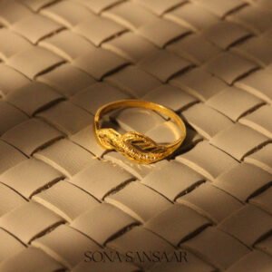 22k Gold Ladies Fancy Hearts Ring with Braided Leaf Motif