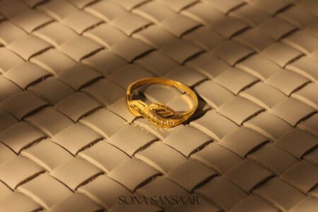 22k Gold Ladies Fancy Hearts Ring with Braided Leaf Motif