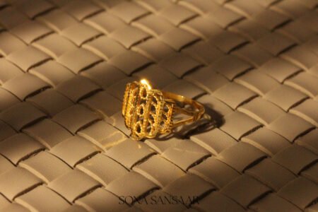22k Gold Ladies Fancy Hearts Ring with Ornate Lattice Design