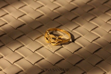22k Gold Ladies Fancy Hearts Ring with Interwoven Geometric Motif