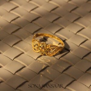 22k Gold Ladies Fancy Hearts Ring with Triple Faceted Motifs