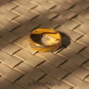 22K Gold Two-Tone Designer Band with Diamond-Cut Centre Stripe and Textured Finish