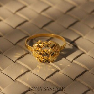 22K Gold Ladies Fancy Hearts Ring with Diamond-Cut Petals