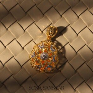 22k Two-Tone Gold Floral Pendant with Diamond-Cut Detailing