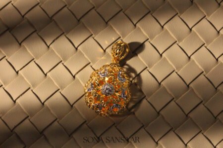 22k Two-Tone Gold Floral Pendant with Diamond-Cut Detailing