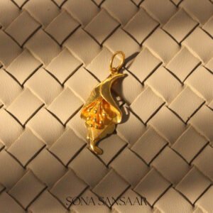 22k Gold Floral Pendant