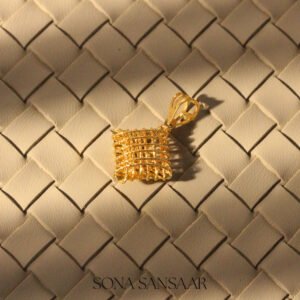 22k Gold Square Weave Pendant